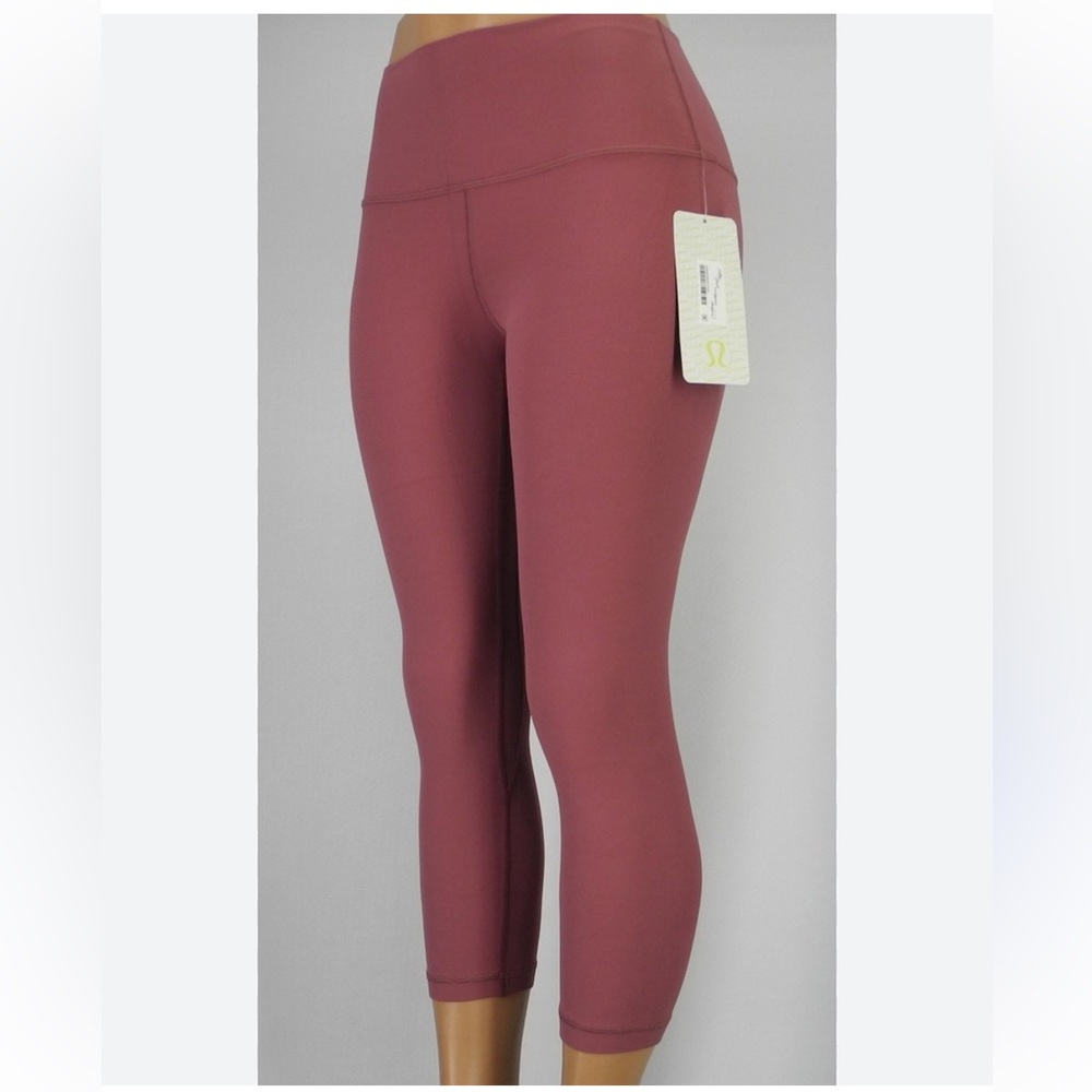 Lululemon Align Crop 
So Merlot- Buttery Soft ! NWOT- Sz 8 - Picture 6 of 6